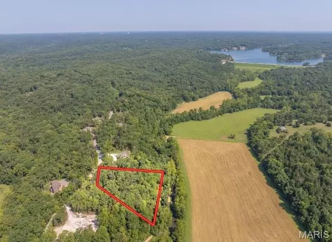 2545 Alpine Woods Dr, Innsbrook, MO 63390