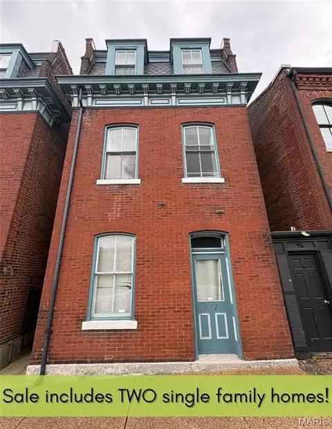 912 Russell Blvd, Saint Louis, MO 63104