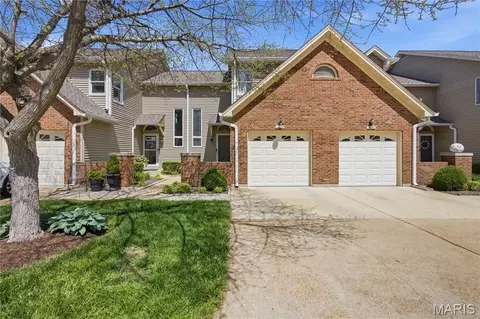 16180 Lea Oak Ct, Chesterfield, MO 63017