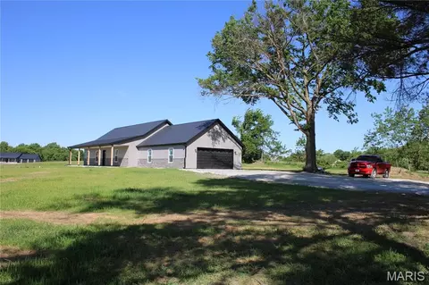 53414 Highway Hh, Hannibal, MO 63401