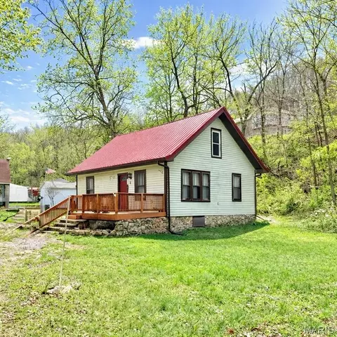 2 Ross Rd, Waynesville, MO 65583