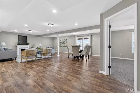 Entry Way - 207 Bluestem Ln, O'fallon, MO 63366 photo 11 of 11