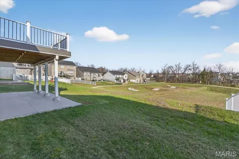 Exterior - 207 Bluestem Ln, O'fallon, MO 63366 photo 8 of 9