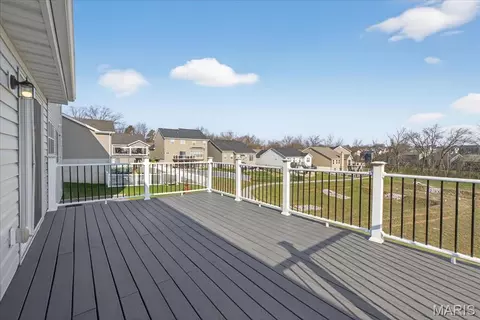 Exterior - 207 Bluestem Ln, O'fallon, MO 63366 photo 7 of 9