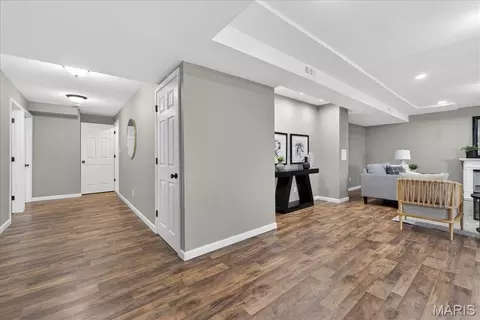 Entry Way - 207 Bluestem Ln, O'fallon, MO 63366 photo 10 of 11
