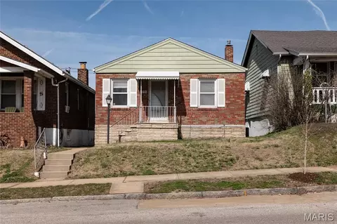 4503 Tholozan Ave, Saint Louis, MO 63116