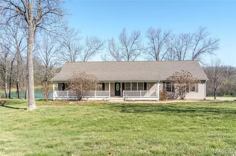 521 Charles Henry Ln, Beaufort, MO 63013