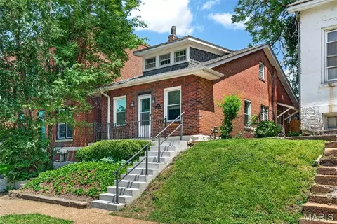 2330 Arkansas Ave, Saint Louis, MO 63104