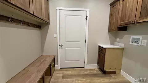 Other - 205 E Larkspur Ct, Hannibal, MO 63401 photo 6 of 10