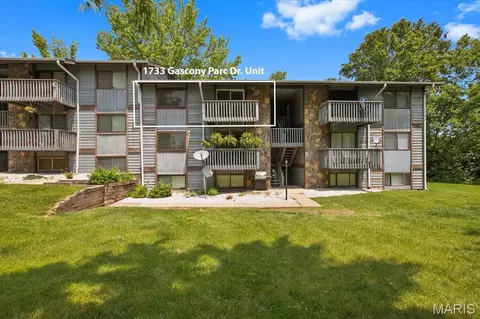 1733 Gascony Parc Dr #1733, Lake Saint Louis, MO 63367