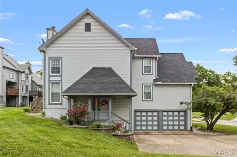 Exterior - 898 Westerfield Dr #1, Saint Charles, MO 63304 photo 3 of 4