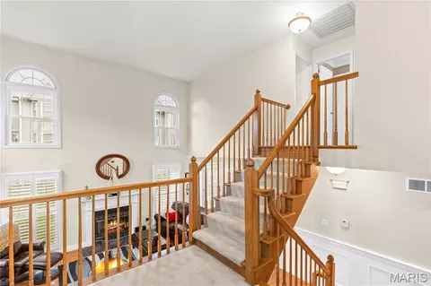 Entry Way - 898 Westerfield Dr #1, Saint Charles, MO 63304 photo 6 of 8