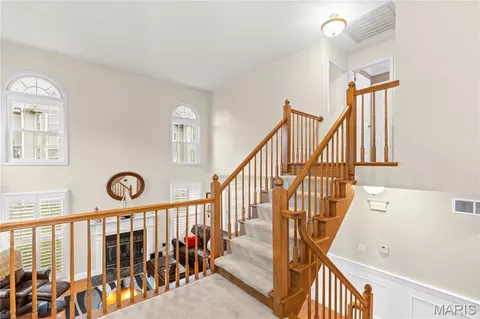 Entry Way - 898 Westerfield Dr #1, Saint Charles, MO 63304 photo 5 of 8