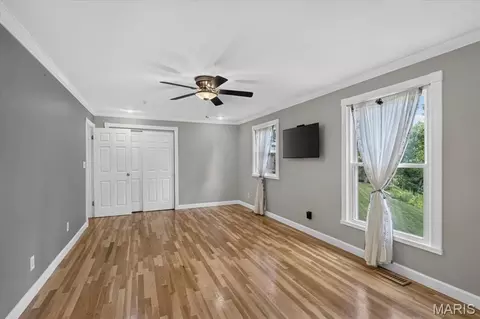 Bedroom - 7 Springlake Ct, Ballwin, MO 63011 photo 8 of 10