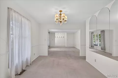 Dining - 7 Springlake Ct, Ballwin, MO 63011 photo 1 of 2