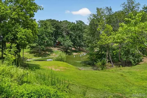 Exterior - 7 Springlake Ct, Ballwin, MO 63011 photo 6 of 6