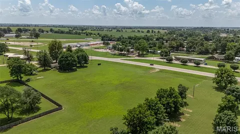 00 S S Byp, Kennett, MO 63857