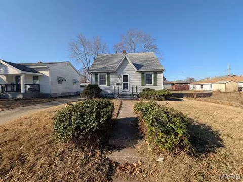 523 Lincoln Ave, East Alton, IL 62024