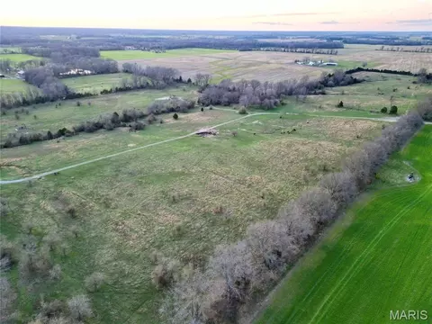 00 County Road 1900 N, Cisne, IL 62823