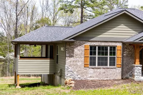 Exterior - 10095 Short Rd, Fletcher, MO 63030 photo 4 of 11