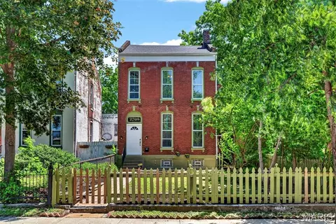 2708 Indiana Ave, Saint Louis, MO 63118
