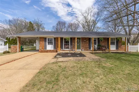 506 Yosemite St, Farmington, MO 63640
