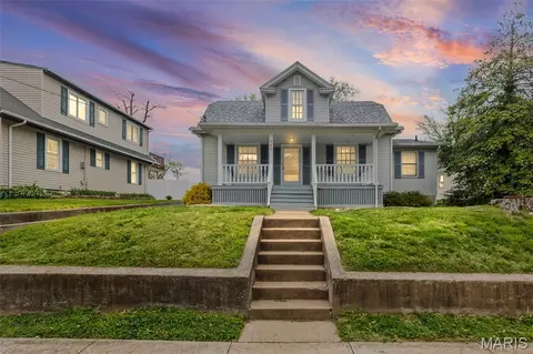 946 Danforth St, Alton, IL 62002