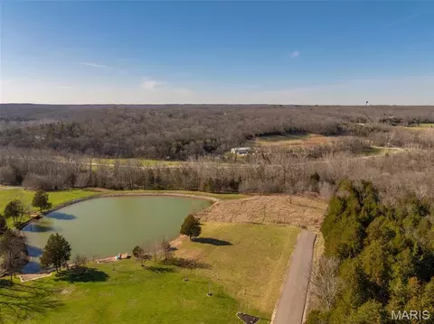 2694 Klor Ln, Innsbrook, MO 63390