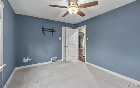 Bedroom - 709 E 6th St, Rolla, MO 65401 photo 2 of 3
