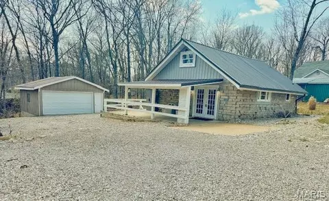 11106 Panther Rdg, Sainte Genevieve, MO 63670