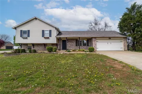 525 Stotler Way, Jackson, MO 63755