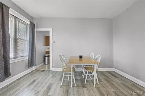 Dining - 213 Macarthur St, Washington, MO 63090 photo 1 of 1