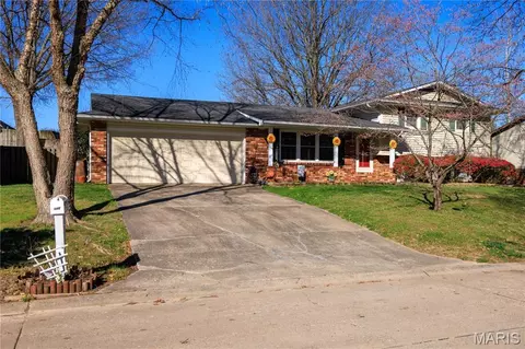 2061 Steven Dr, Cape Girardeau, MO 63701