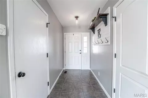 Entry Way - 1962 Birchwood Dr, Barnhart, MO 63012 photo 1 of 1