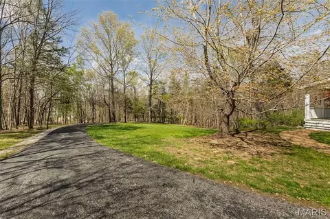 Exterior - 136 Crescent Bluff Dr, Eureka, MO 63025 photo 11 of 13