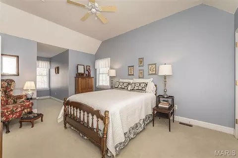 Bedroom - 136 Crescent Bluff Dr, Eureka, MO 63025 photo 5 of 7