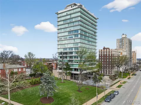 801 S Skinker Blvd #12C, Saint Louis, MO 63105