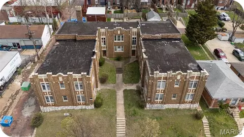 3214 S Compton Ave, Saint Louis, MO 63118