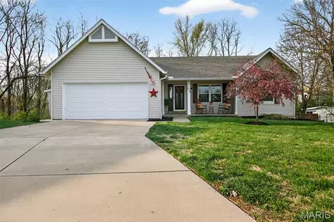 1313 Colby Dr, Saint Peters, MO 63376