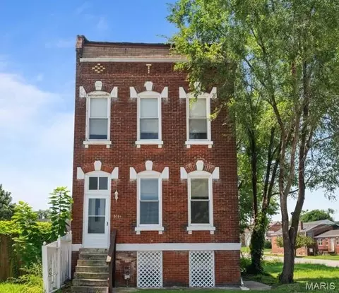 3034 Rutger St, Saint Louis, MO 63104