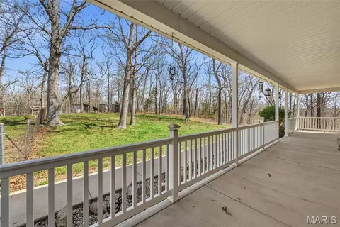 Exterior - 724 River Trails Rd, Union, MO 63084 photo 2 of 18