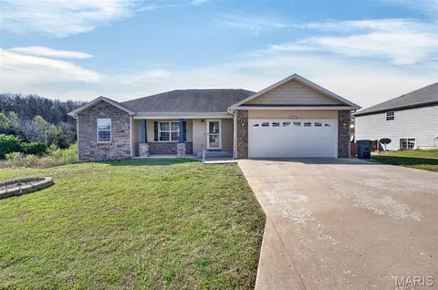 133 Brush Creek Pkwy, Saint Robert, MO 65584