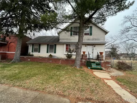 5430 Partridge Ave, Saint Louis, MO 63120