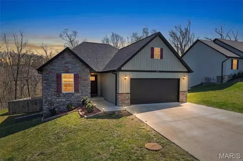 120 Alice Dr, Waynesville, MO 65583