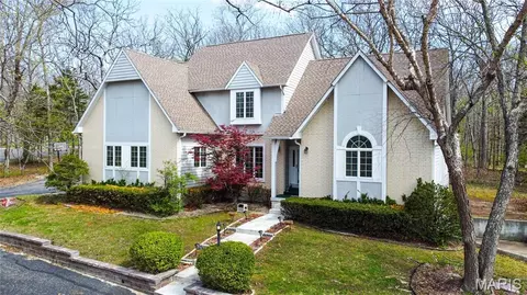 900 Country Ln, Rolla, MO 65401