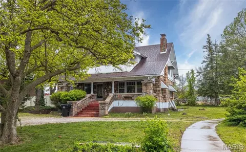 100 E Scioto St, Saint James, MO 65559