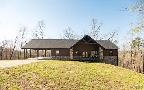 422 Pea Vine Rd, Van Buren, MO 63965