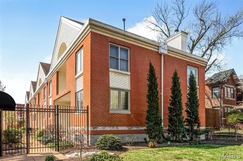 4328 Maryland Ave #5, Saint Louis, MO 63108