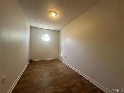 Bedroom - 17173 E Cedar Hills Dr, Dexter, MO 63841 photo 6 of 6