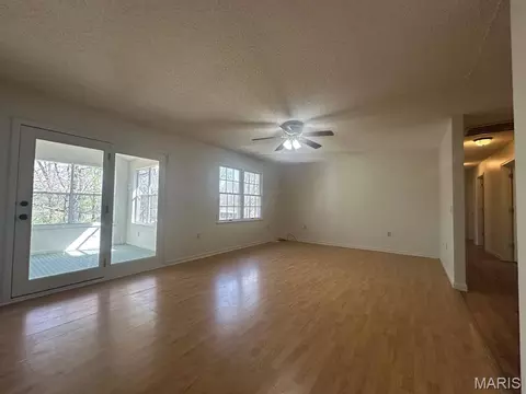 Living - 17173 E Cedar Hills Dr, Dexter, MO 63841 photo 3 of 3